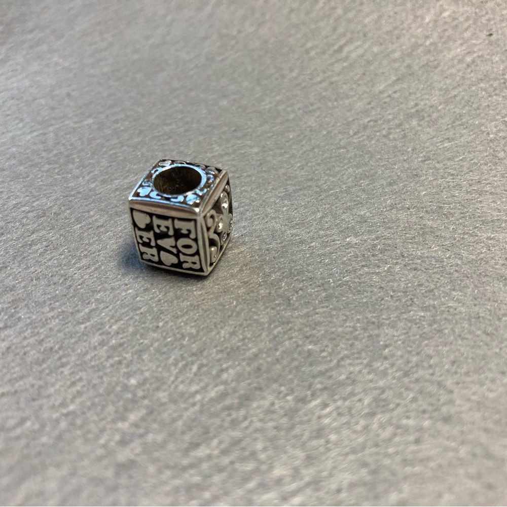 Brighton Charm bead Best Friends